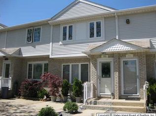 749 Barlow Ave, Staten Island, NY 10312