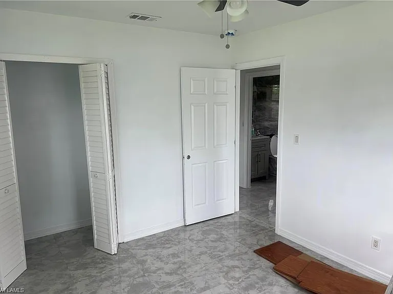 160 Brooks Rd — Photo 14
