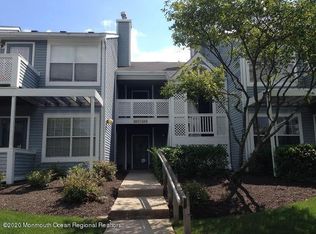 364 Sequoia Ct, Howell, NJ 07731