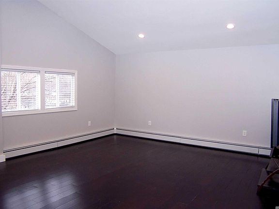 5th image of 46 West Ln