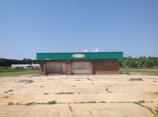 4528 W Us Highway 10, Ludington, MI 49431