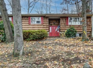 126 E Washington Ave, Atlantic Highlands, NJ 07716