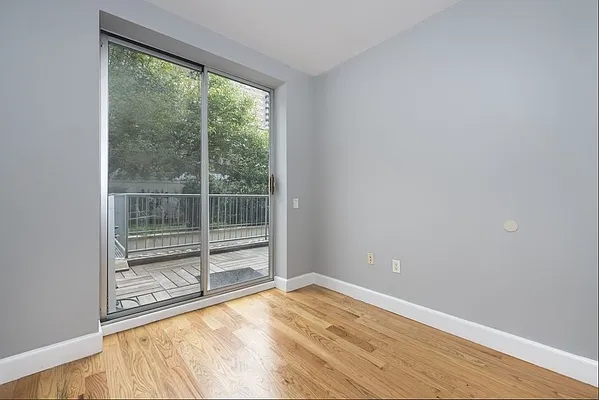 Rented by Loom Group | media 55