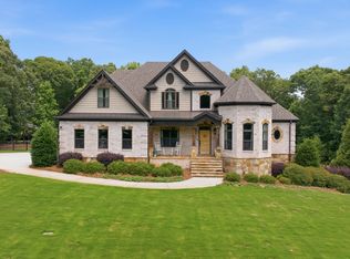 365 Stone Creek Dr, Hull, GA 30646