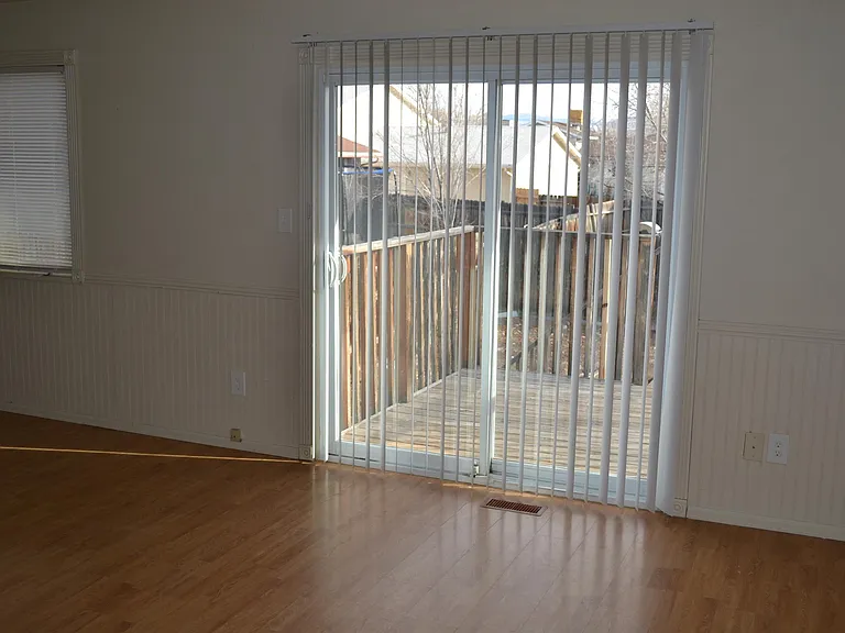 528 Campbell Way — Photo 4