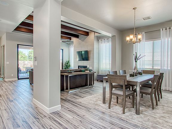 2350 Flex Room and Great Room