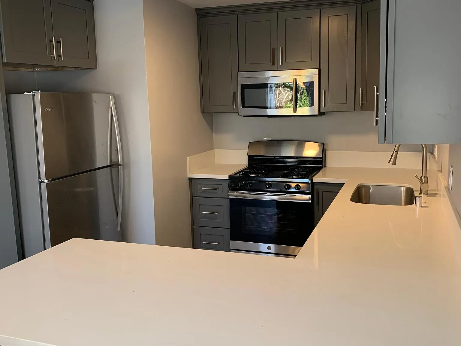 5972 Streamview Dr — Photo 2