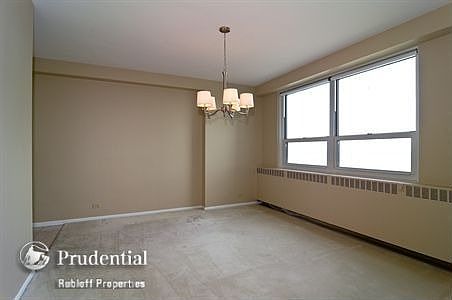 4th image of 3180 N Lake Shore Dr APT 18A