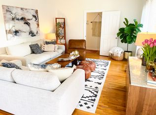 418 S Crescent Dr, Beverly Hills, CA 90212
