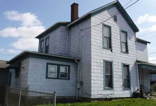 2nd image of 3805 Noble St