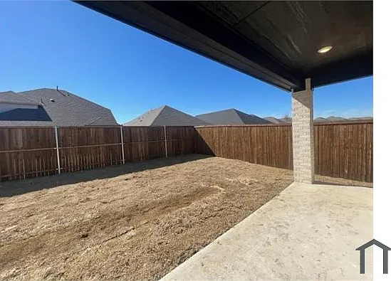 366 Waters Ridge Dr — Photo 17