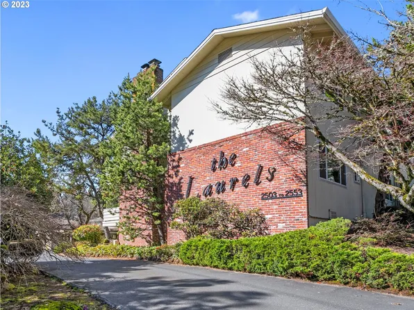 2529 SW Beaverton Hillsdale Hwy, Portland, OR 97239