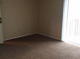 423 Church St APT 11, Marshfield, MO 65706