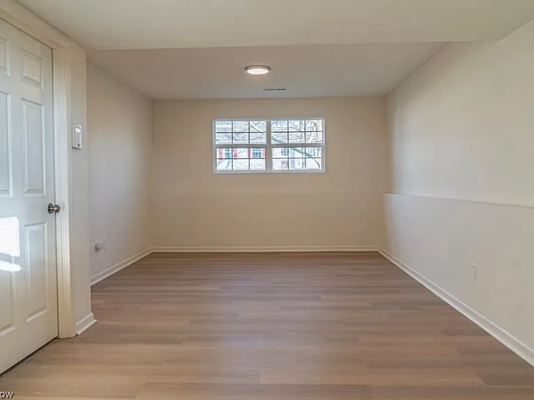 345 Westgrove Ct — Photo 12
