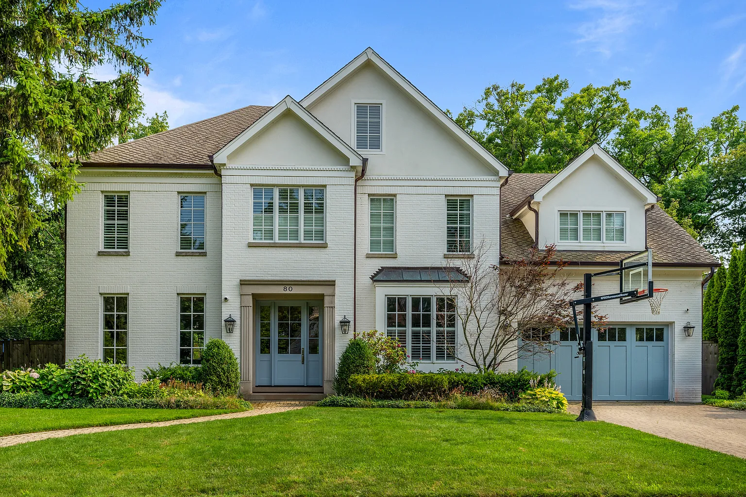 80 Tudor Pl photo 1