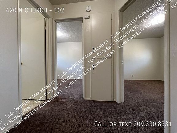 5th image of 420 N Church St #102