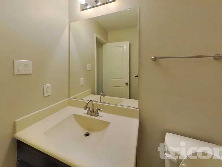 508 Crazy Horse Dr — Photo 13