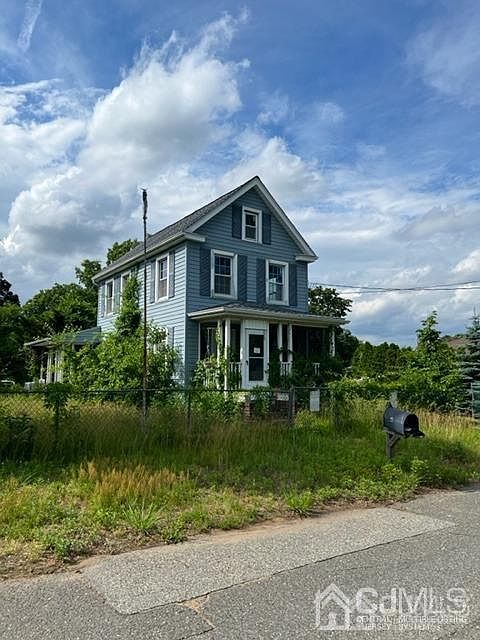 1st image of 21 John St