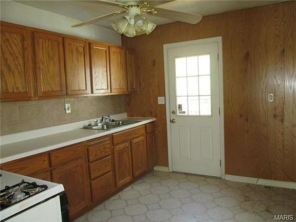 2nd image of 10215 Saint Arthur Ln