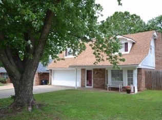 19 Tawana Dr, Shawnee, OK 74804