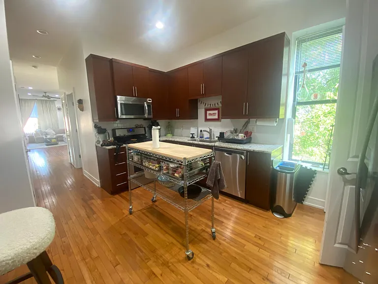 1510 N Talman Ave #2 — Photo 9