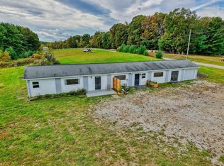 1011 Wilson Cemetery Rd NE, Check, VA 24072