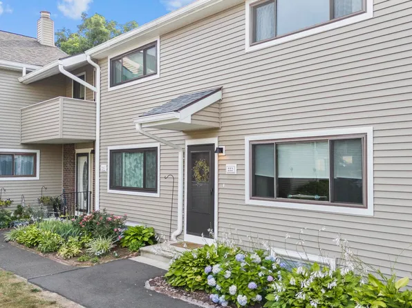 222 Shagbark Drive #222, Derby, CT 06418