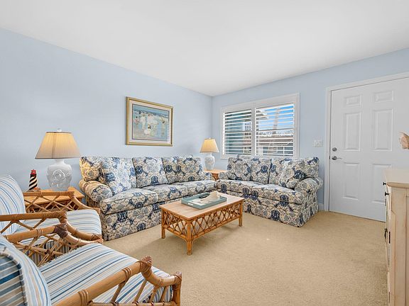 5th image of 126 Rio Del Mar St #B