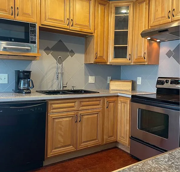 290 Smith Hill Rd — Photo 6