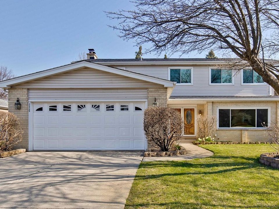 1st image of 3826 La Fontaine Dr