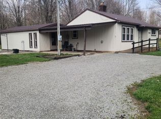 7899 Lakewood Dr, Williamsfield, OH