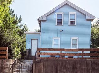 52 Borinquen St, Providence, RI 02905