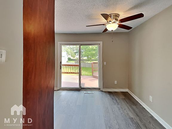 5th image of 5984 Cape Coral Ln