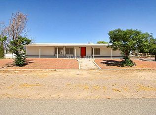 5760 Saddletree Rd, Pahrump, NV 89061