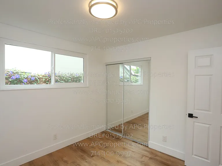 829 N Elmwood St — Photo 14