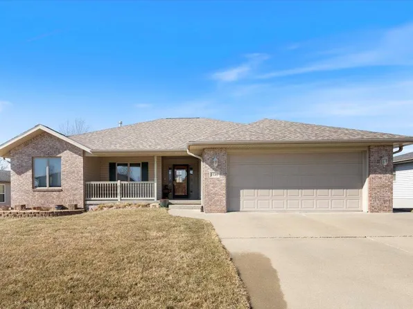 108 Sunset Dr, Underwood, IA 51576