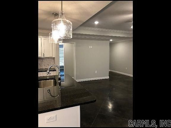 3rd image of 1665 Duck Ln
