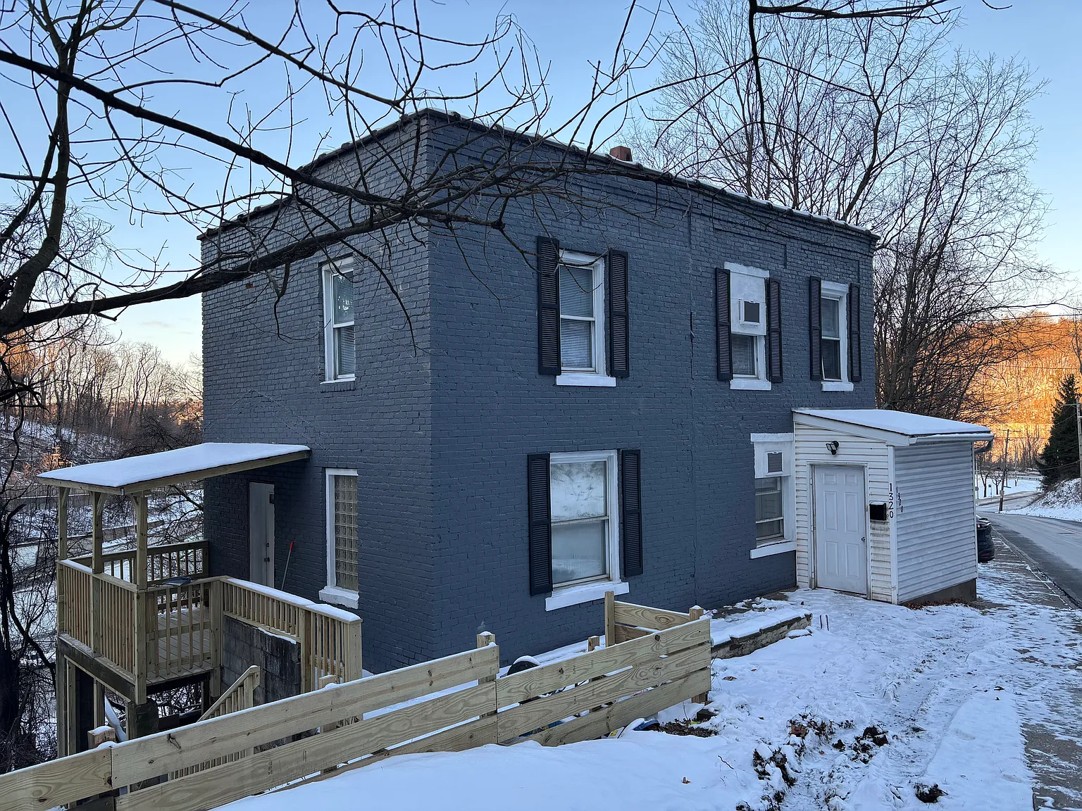 3 bed, 1386 sqft, $1,395 — Photo 1