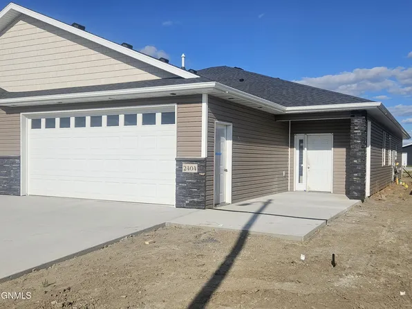 2404 34th Ave SE, Mandan, ND 58554