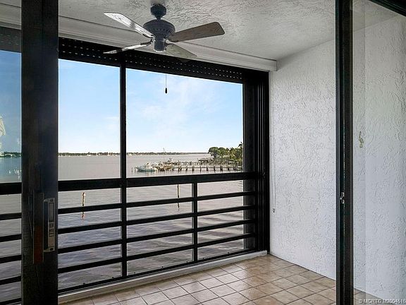 4th image of 1950 SW Palm City Rd APT 14302