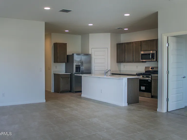 9829 W Monterey Way — Photo 22
