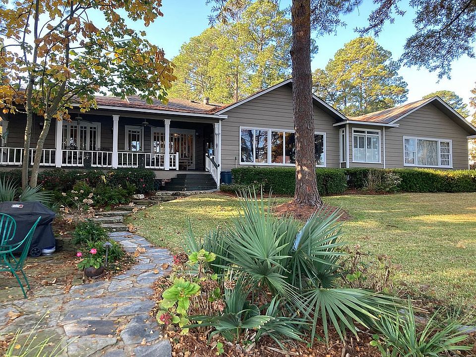 Back view from the bayou.