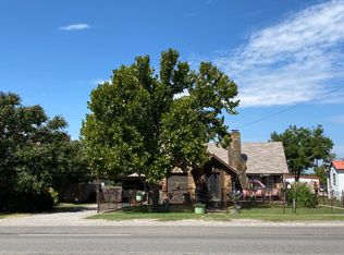 315 N Main St, Eden, TX 76837