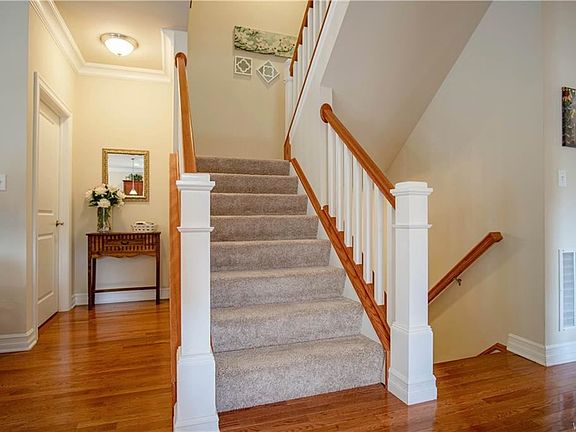 2nd image of 55 Caraway Ct