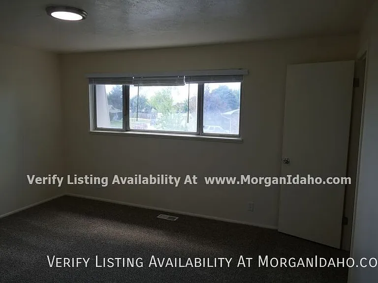 591 S White Cloud Dr — Photo 11