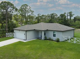 6008 Petal Ct, Labelle, FL 33935