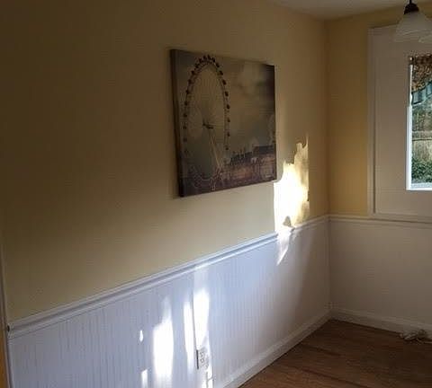 5th image of 1109 Shelburne Ave