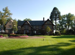335 W Circle Dr, Muskegon, MI 49445