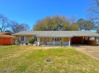 3761 Brinkley Dr, Jackson, MS 39213