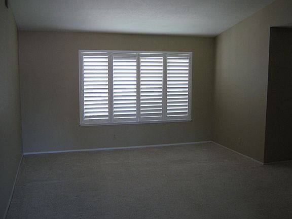 2nd image of 5610 Grizzly Hollow Way